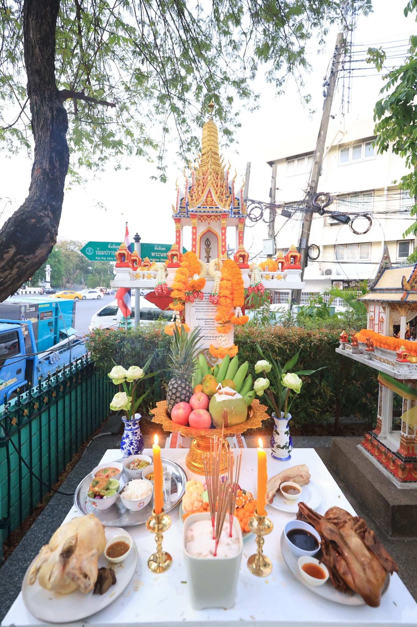 title - ส.ป.ก. จัดพิธีสักการะสิ่งศักดิ์สิทธิ์และพิธีสงฆ์ในโอกาสวันคล้ายวันสถาปนาครบรอบ 51 ปี